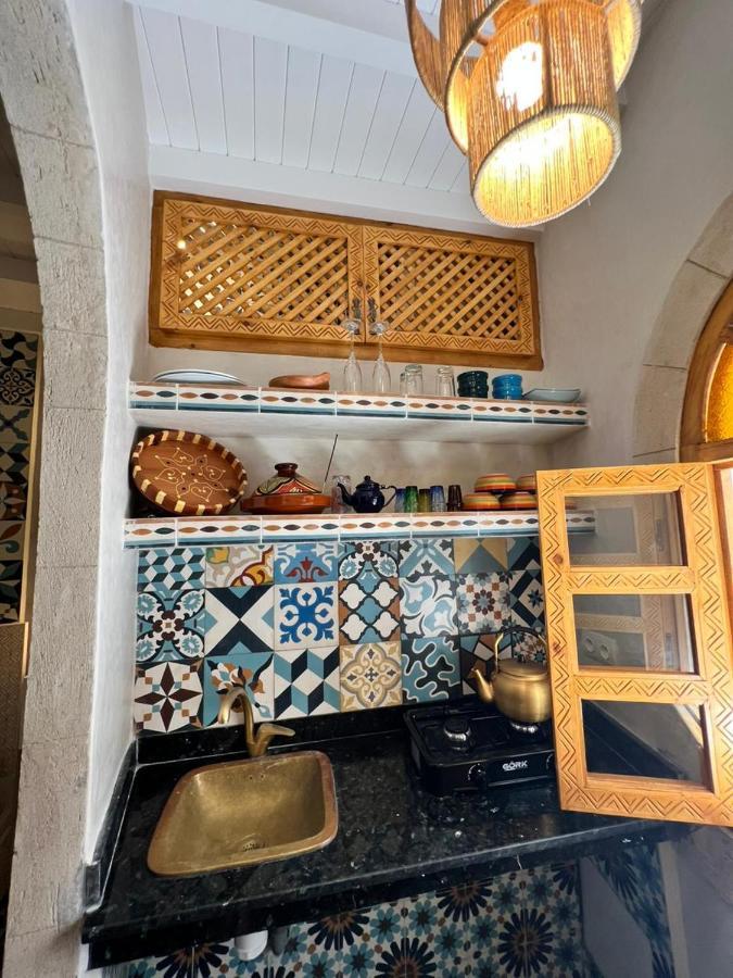 Riad Dar El Hania Hotel เอสเซาอิรา ภายนอก รูปภาพ