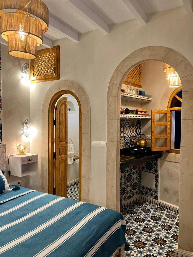 Riad Dar El Hania Hotel เอสเซาอิรา ภายนอก รูปภาพ